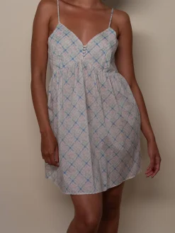 Dresses & Skirts><noscript><img width=