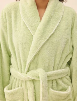 Robes><noscript><img width=