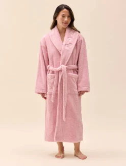 Robes><noscript><img width=