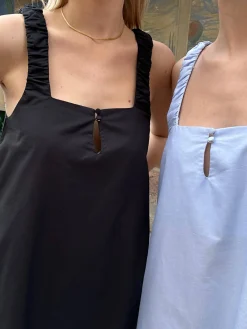 Dresses & Skirts><noscript><img width=