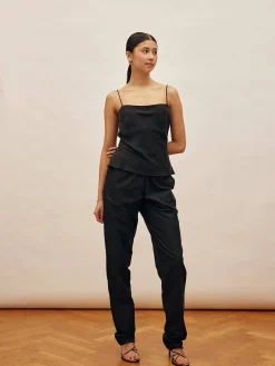 Pants><noscript><img width=