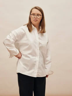 Shirts & Blouses><noscript><img width=
