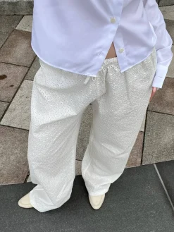 Pants|Sets><noscript><img width=