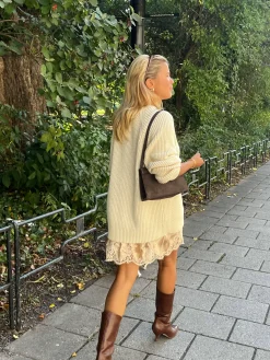 Knitwear><noscript><img width=