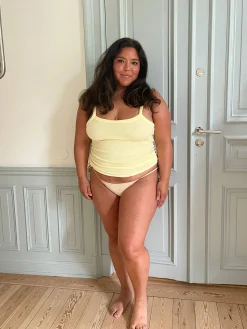 Swimwear><noscript><img width=