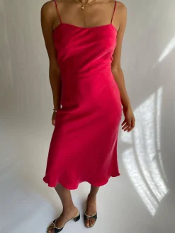 Dresses & Skirts><noscript><img width=