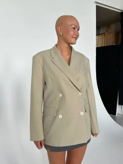 Blazers & Jackets|Sets><noscript><img width=
