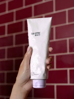 Shampoo & Conditioner>Djerf Avenue Essential Moisture Shampoo