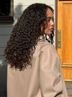 Shampoo & Conditioner><noscript><img width=