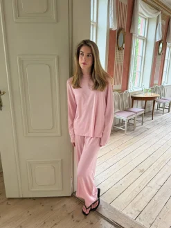 Pjs>Djerf Avenue Go Slow Long Sleeve Top Pink