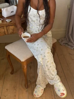 Pjs>Djerf Avenue Go Slow Pants Marula Bloom