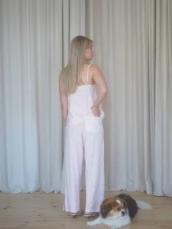 Pjs><noscript><img width=