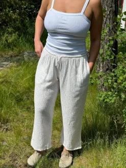 Pjs><noscript><img width=