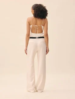 Pants><noscript><img width=