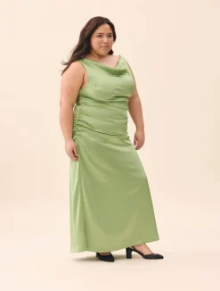 Dresses & Skirts><noscript><img width=