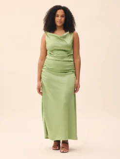 Dresses & Skirts><noscript><img width=