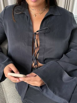 Shirts & Blouses><noscript><img width=