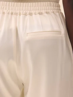 Pants|Sets><noscript><img width=