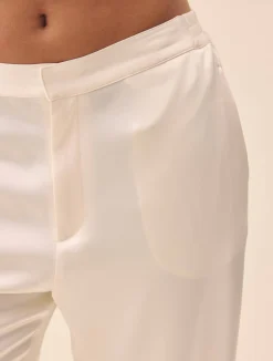 Pants><noscript><img width=