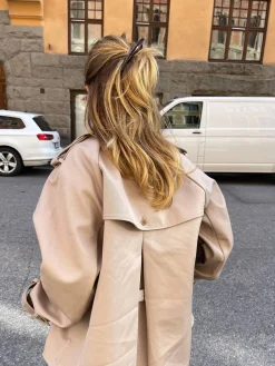 Blazers & Jackets><noscript><img width=