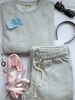 T-Shirts & Tops|Sweaters><noscript><img width=