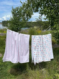 Towels><noscript><img width=