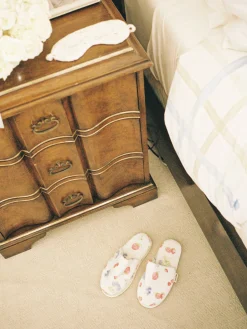 Lounge Accessories><noscript><img width=