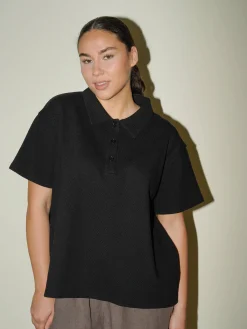 T-Shirts & Tops><noscript><img width=