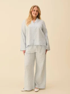 Pants|Sets><noscript><img width=
