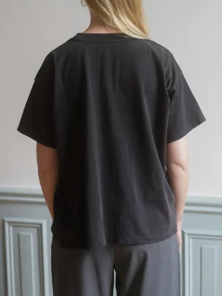 T-Shirts & Tops><noscript><img width=